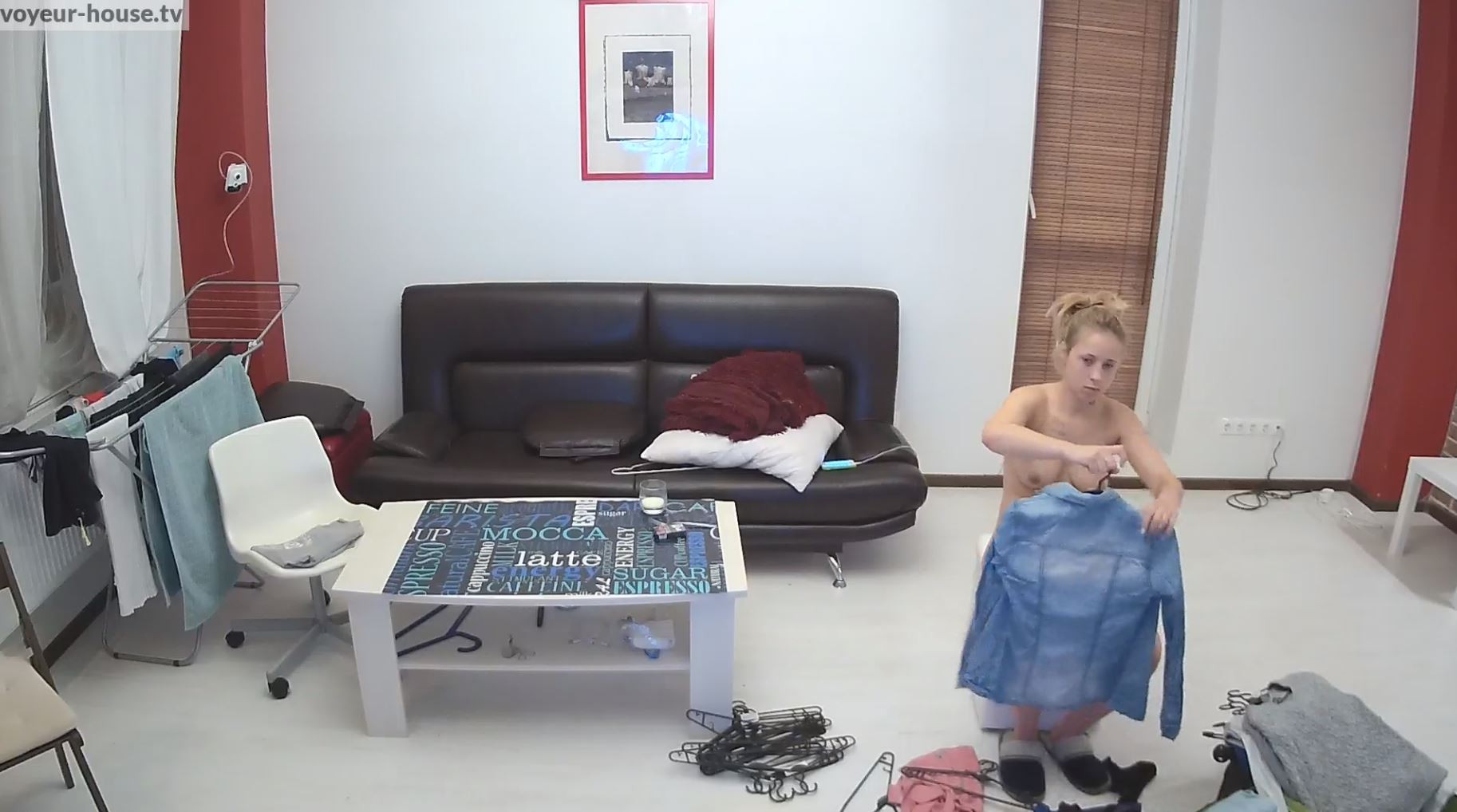 Daenerys cleaning, tidying up and watching TV naked, Mar31/20