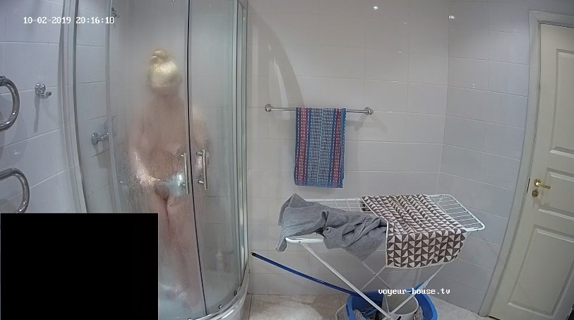 Serena shower after massage oct 2