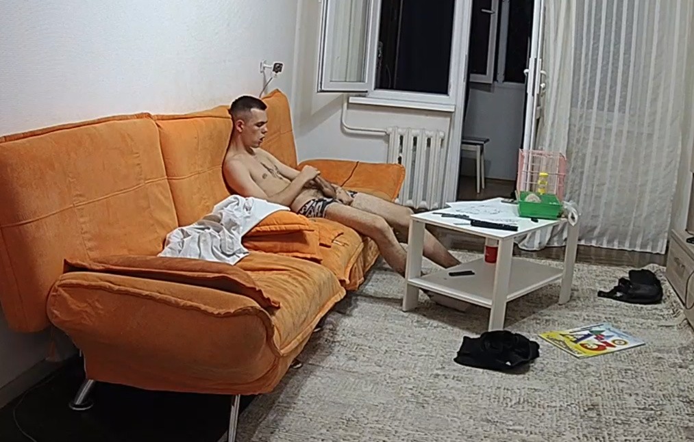 Artem jerking off & naked relaxing 2 Aug 2022