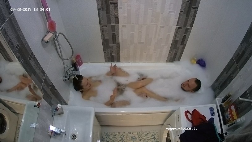 Misty & friend afternoon bath sep 28