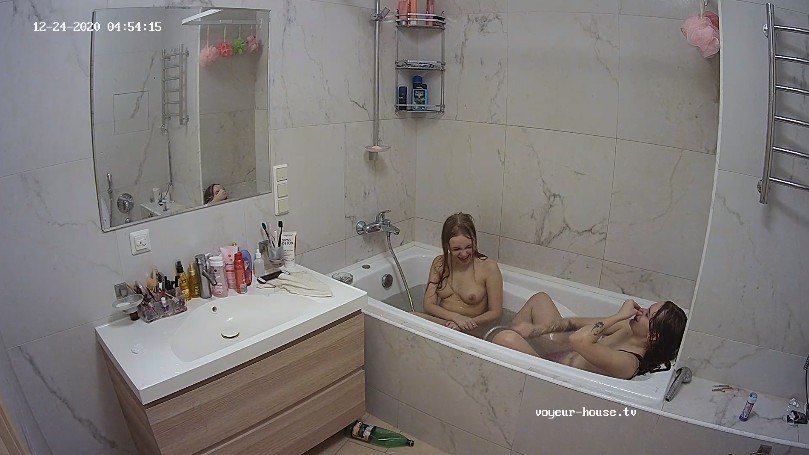 Girls take a morning bath dec 24
