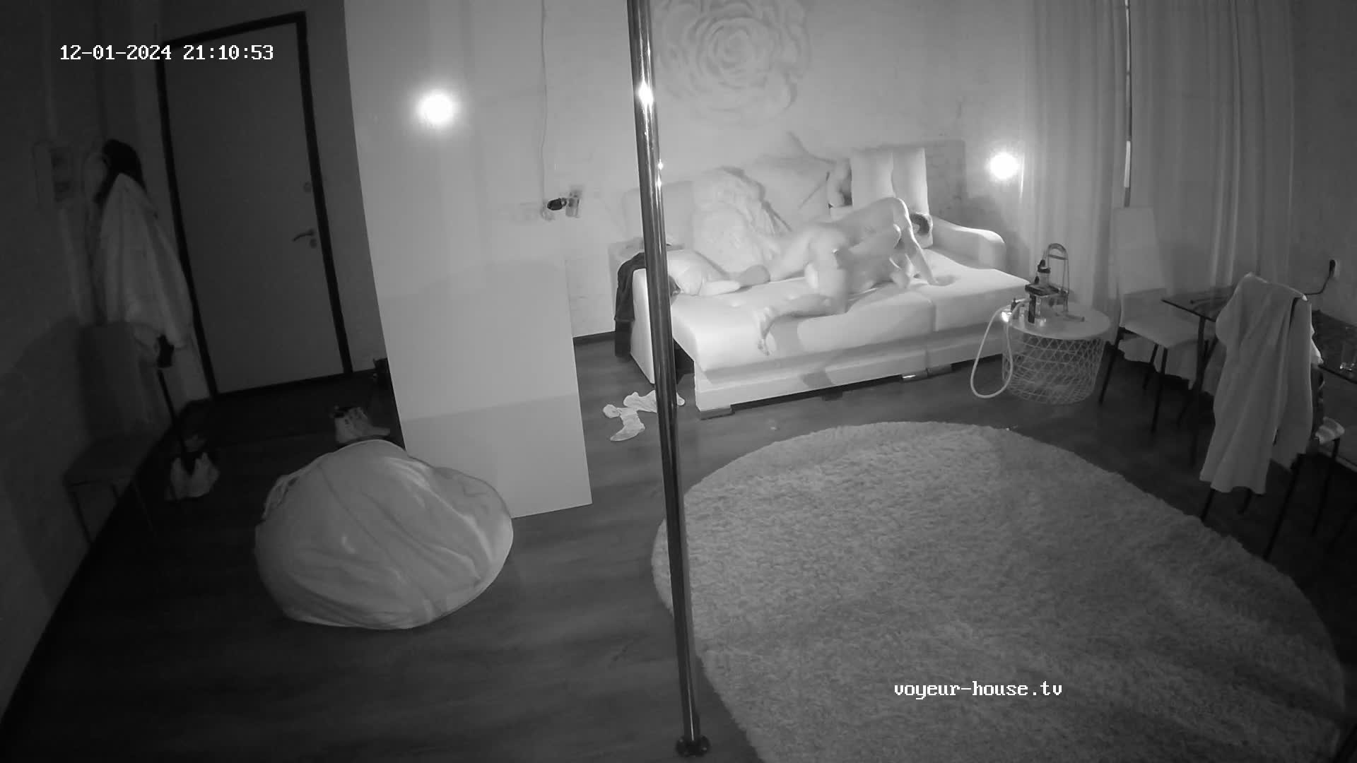 Watch Sex Parsifal & Guest couch sex, 01/12/2024 | Naked people with Parsifal in Living room