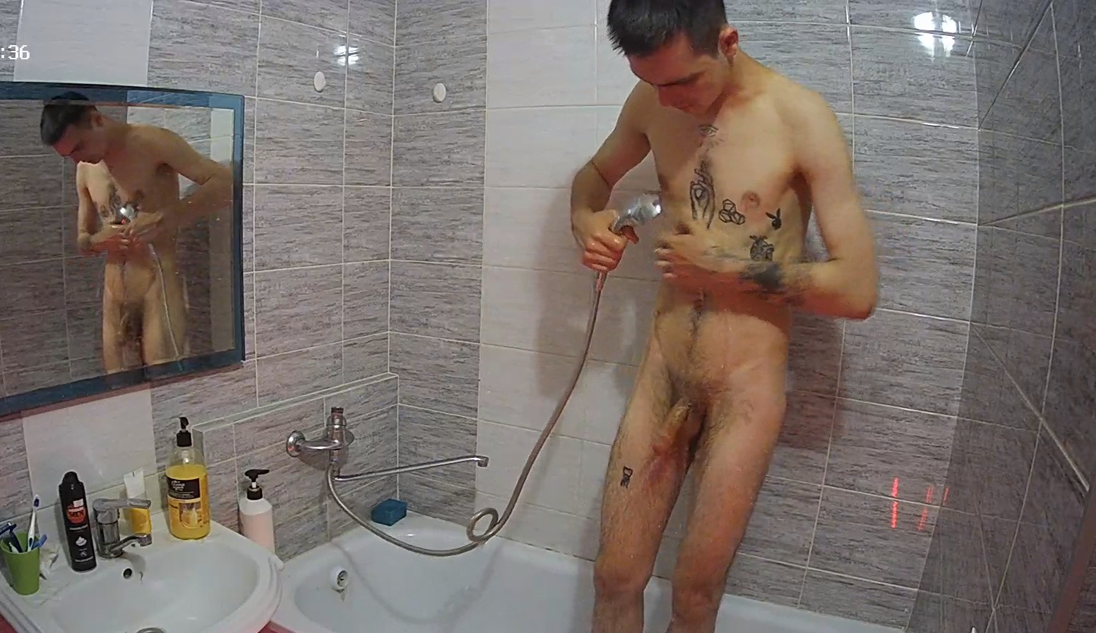 Artem shower after jerking 21 Jul 2022