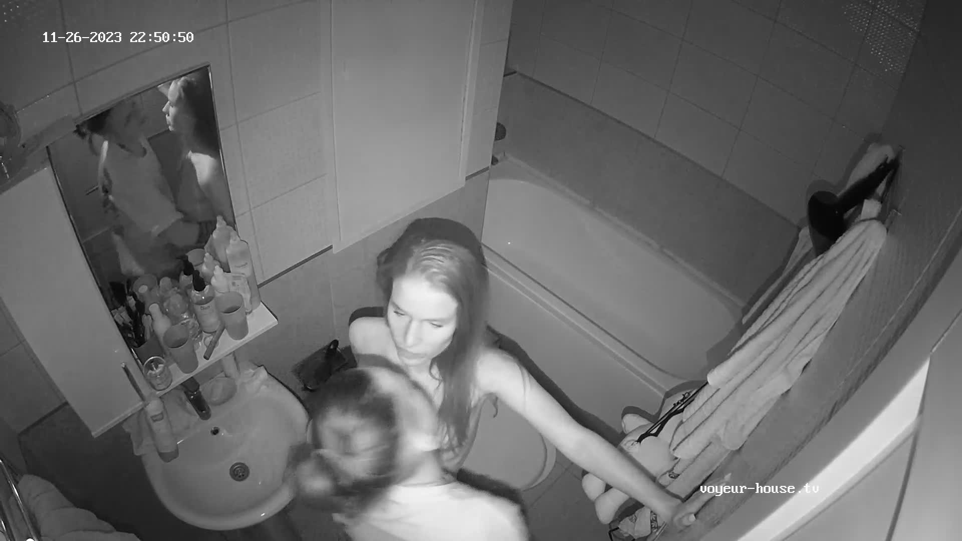 Raffaela and Esma lesbian sex in bathroom, Nov26/23