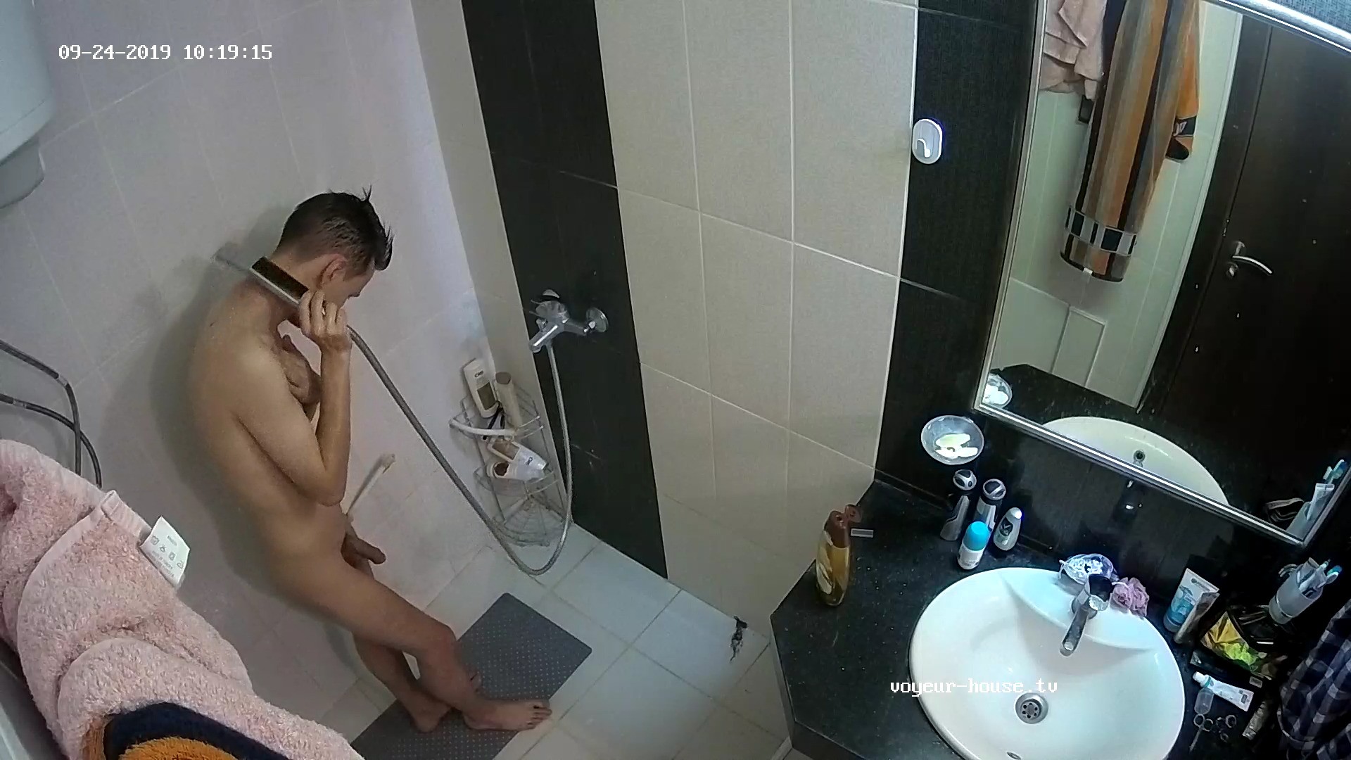 Guest Guy Shower 24 Sep 2019