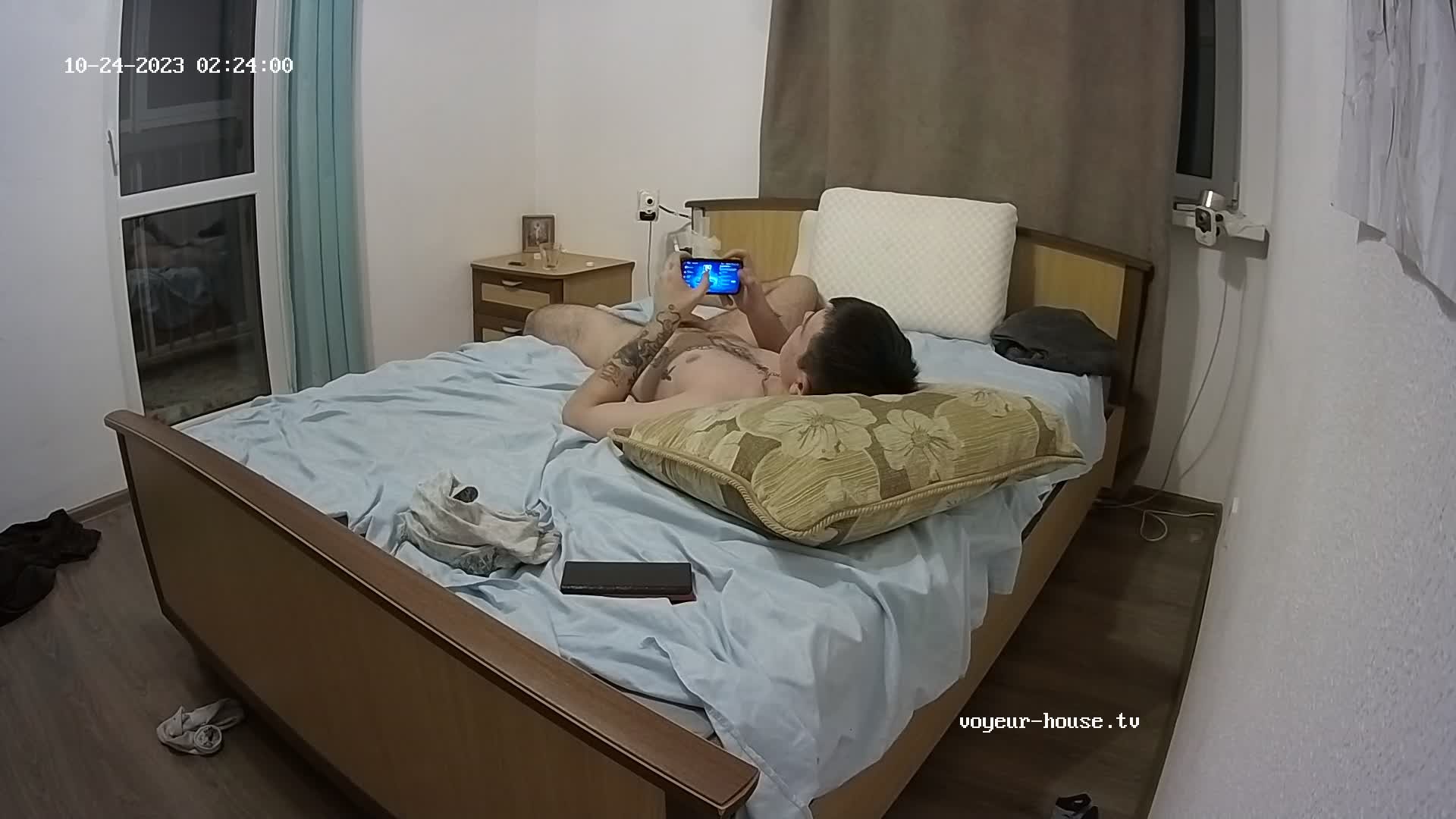 Artem naked gaming after sex 24 Oct 2023