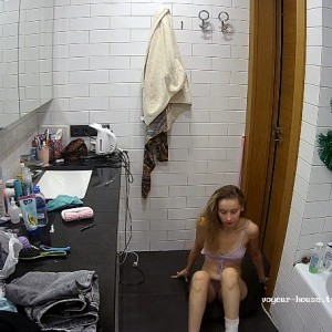 Watch videos for free at Voyeur House HD videos - Unlimited ...