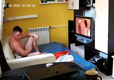 Piter Watching porn and jerking off may 05