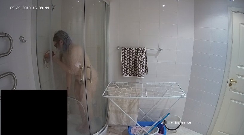 New girl shower after sex sept 29