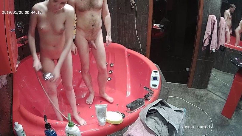 Courtney & friend shower after sex jan 20
