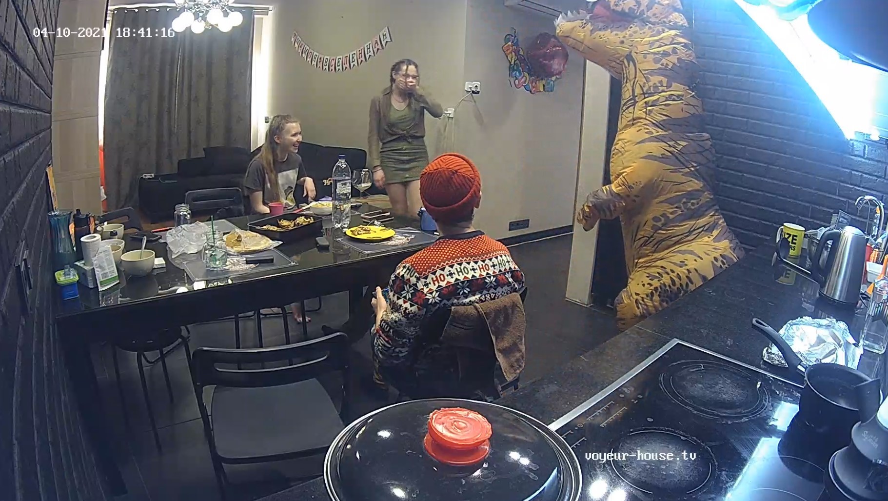 T-Rex party :p, Apr10/21