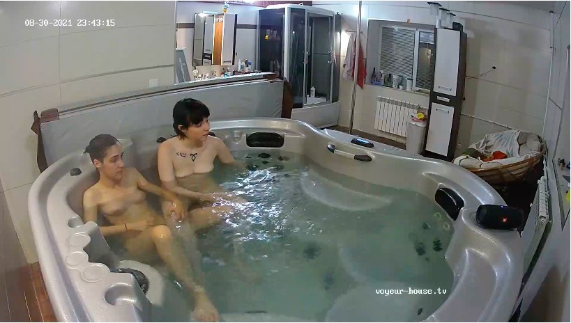 Nina & Kira enjoying the hot tub and taking shower together - Aug31/21